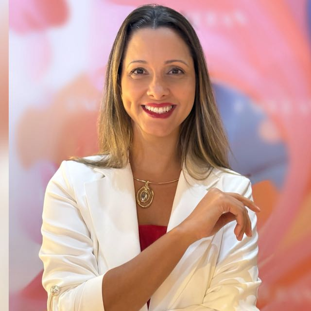 Dra. Tatiana Pereira